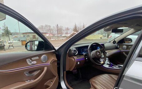 Mercedes-Benz E-Класс, 2017 год, 3 120 000 рублей, 9 фотография