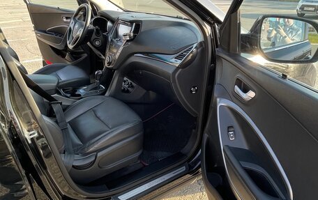 Hyundai Santa Fe III рестайлинг, 2015 год, 1 500 000 рублей, 2 фотография