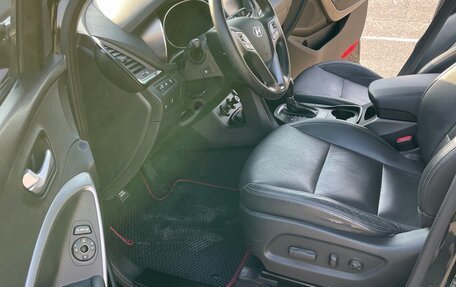 Hyundai Santa Fe III рестайлинг, 2015 год, 1 500 000 рублей, 15 фотография