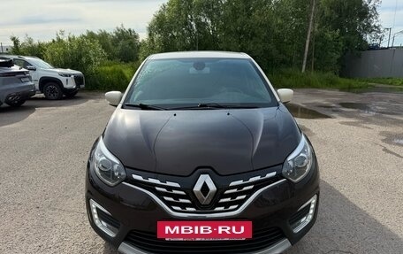 Renault Kaptur I рестайлинг, 2020 год, 1 580 000 рублей, 2 фотография