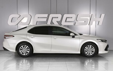 Toyota Camry, 2018 год, 2 070 000 рублей, 5 фотография