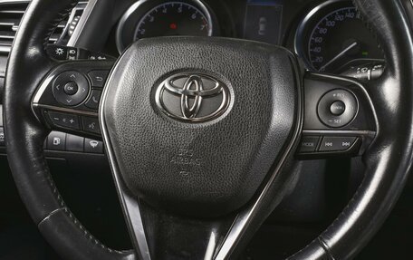 Toyota Camry, 2018 год, 2 070 000 рублей, 14 фотография