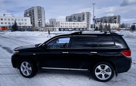 Toyota Highlander III, 2011 год, 2 000 000 рублей, 8 фотография
