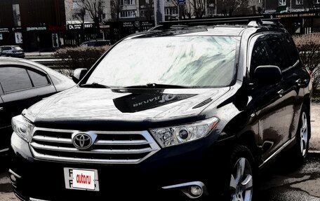 Toyota Highlander III, 2011 год, 2 000 000 рублей, 13 фотография