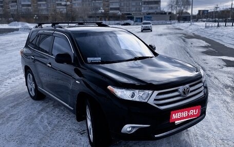 Toyota Highlander III, 2011 год, 2 000 000 рублей, 11 фотография