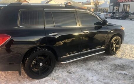 Toyota Highlander III, 2011 год, 2 000 000 рублей, 15 фотография