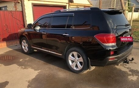Toyota Highlander III, 2011 год, 2 000 000 рублей, 16 фотография