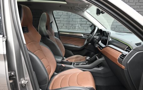 Skoda Kodiaq I, 2023 год, 4 165 000 рублей, 10 фотография