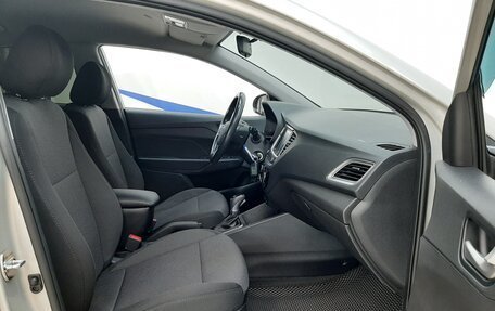Hyundai Solaris II рестайлинг, 2019 год, 1 375 000 рублей, 11 фотография