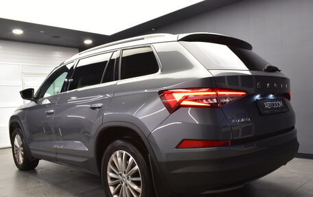 Skoda Kodiaq I, 2022 год, 4 080 000 рублей, 5 фотография