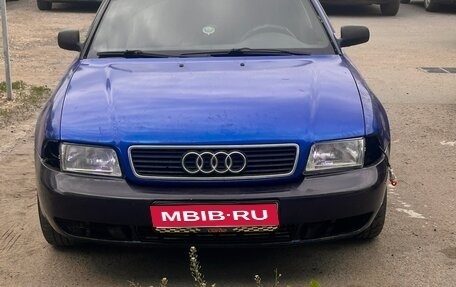 Audi A4, 1995 год, 90 000 рублей, 1 фотография