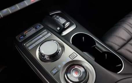 Genesis GV70, 2022 год, 3 663 000 рублей, 10 фотография