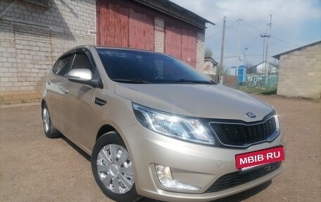 KIA Rio III рестайлинг, 2013 год, 660 000 рублей, 10 фотография