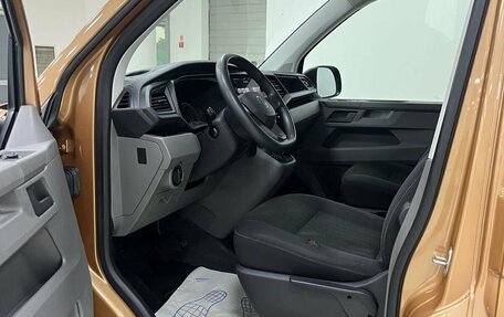 Volkswagen Transporter T6 рестайлинг, 2021 год, 3 480 000 рублей, 12 фотография