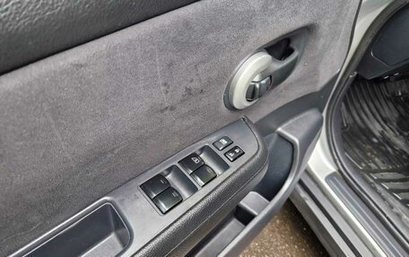 Nissan Tiida, 2008 год, 590 000 рублей, 15 фотография