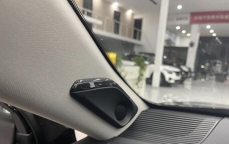 Toyota Venza, 2022 год, 3 598 000 рублей, 9 фотография