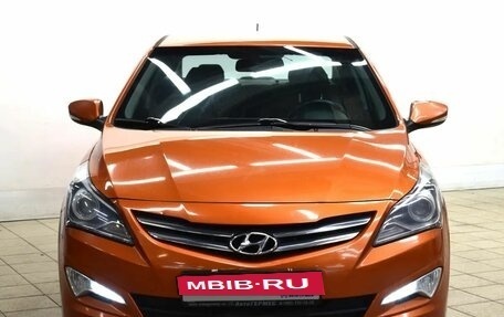 Hyundai Solaris II рестайлинг, 2015 год, 935 000 рублей, 2 фотография