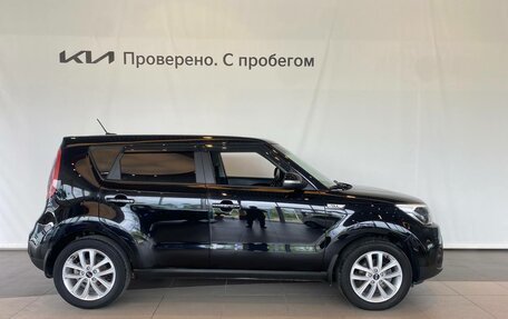 KIA Soul II рестайлинг, 2019 год, 1 570 000 рублей, 5 фотография