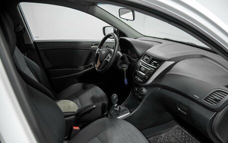 Hyundai Solaris II рестайлинг, 2016 год, 849 000 рублей, 14 фотография
