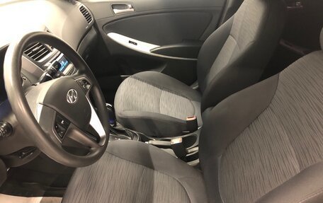 Hyundai Solaris II рестайлинг, 2016 год, 949 000 рублей, 14 фотография