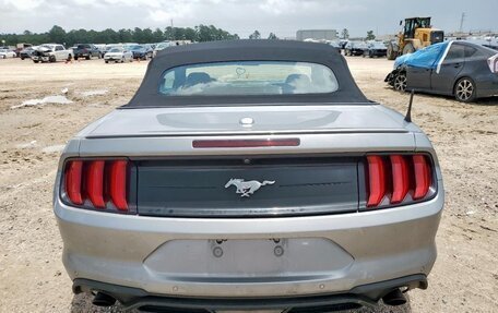 Ford Mustang VI рестайлинг, 2022 год, 2 830 000 рублей, 5 фотография
