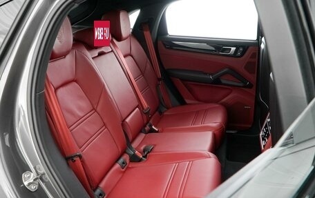 Porsche Cayenne III, 2022 год, 15 000 000 рублей, 7 фотография