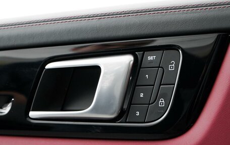 Porsche Cayenne III, 2022 год, 15 000 000 рублей, 22 фотография