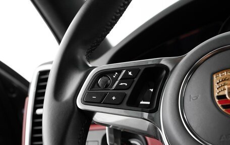Porsche Cayenne III, 2022 год, 15 000 000 рублей, 12 фотография