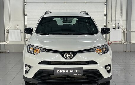 Toyota RAV4, 2018 год, 2 799 000 рублей, 2 фотография