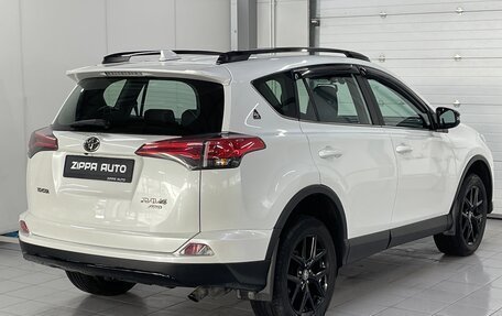 Toyota RAV4, 2018 год, 2 799 000 рублей, 4 фотография