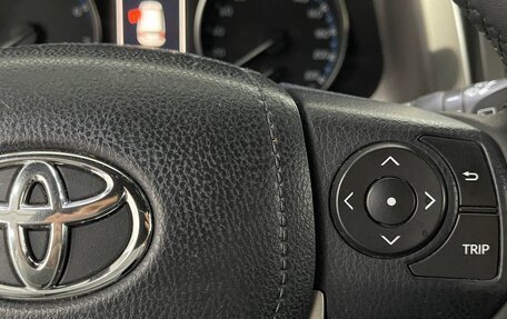 Toyota RAV4, 2018 год, 2 799 000 рублей, 13 фотография