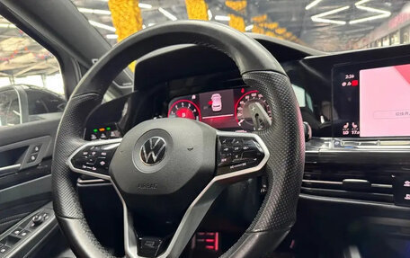 Volkswagen Golf VIII, 2022 год, 1 750 014 рублей, 8 фотография