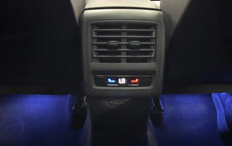 Volkswagen Golf VIII, 2022 год, 1 750 014 рублей, 12 фотография