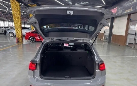 Volkswagen Golf VIII, 2022 год, 1 750 014 рублей, 18 фотография