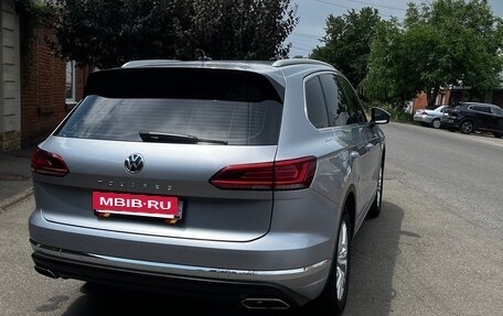 Volkswagen Touareg III, 2018 год, 3 800 000 рублей, 6 фотография