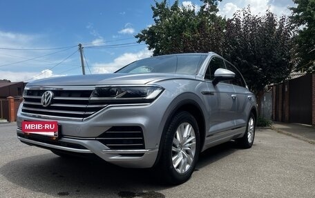 Volkswagen Touareg III, 2018 год, 3 800 000 рублей, 4 фотография