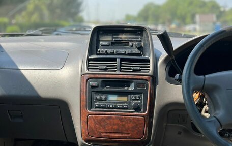 Toyota Gaia, 1998 год, 379 999 рублей, 20 фотография