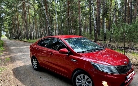 KIA Rio III рестайлинг, 2011 год, 740 000 рублей, 3 фотография