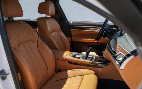 BMW 7 серия, 2022 год, 8 325 000 рублей, 12 фотография