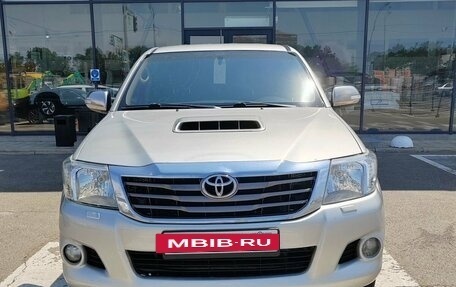 Toyota Hilux VII, 2012 год, 2 350 000 рублей, 8 фотография