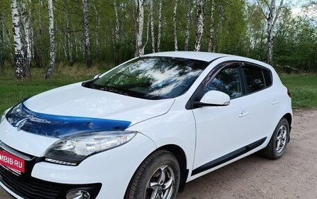 Renault Megane III, 2012 год, 890 000 рублей, 3 фотография