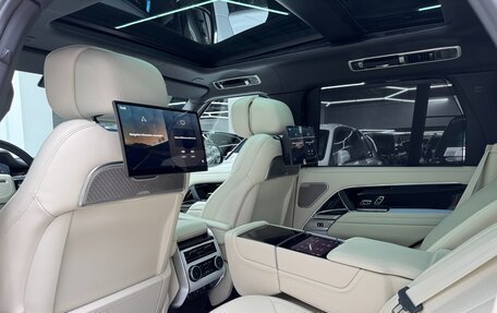 Land Rover Range Rover IV рестайлинг, 2025 год, 24 999 000 рублей, 22 фотография