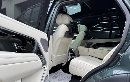 Land Rover Range Rover IV рестайлинг, 2025 год, 24 999 000 рублей, 23 фотография