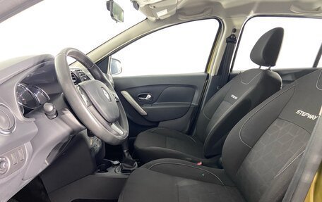 Renault Sandero II рестайлинг, 2016 год, 915 000 рублей, 11 фотография