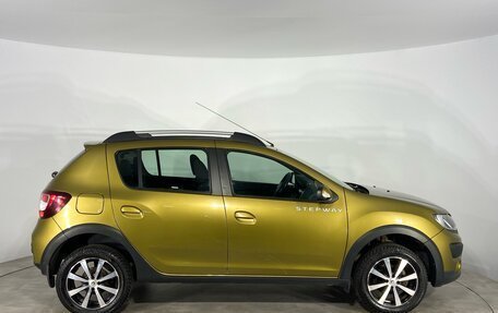 Renault Sandero II рестайлинг, 2016 год, 915 000 рублей, 5 фотография