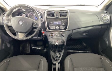Renault Sandero II рестайлинг, 2016 год, 915 000 рублей, 13 фотография