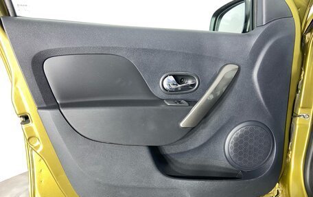 Renault Sandero II рестайлинг, 2016 год, 915 000 рублей, 10 фотография