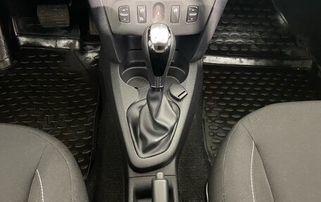 Renault Sandero II рестайлинг, 2016 год, 915 000 рублей, 28 фотография