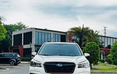 Subaru Forester, 2020 год, 2 050 000 рублей, 2 фотография