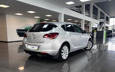 Opel Astra J, 2012 год, 825 000 рублей, 2 фотография